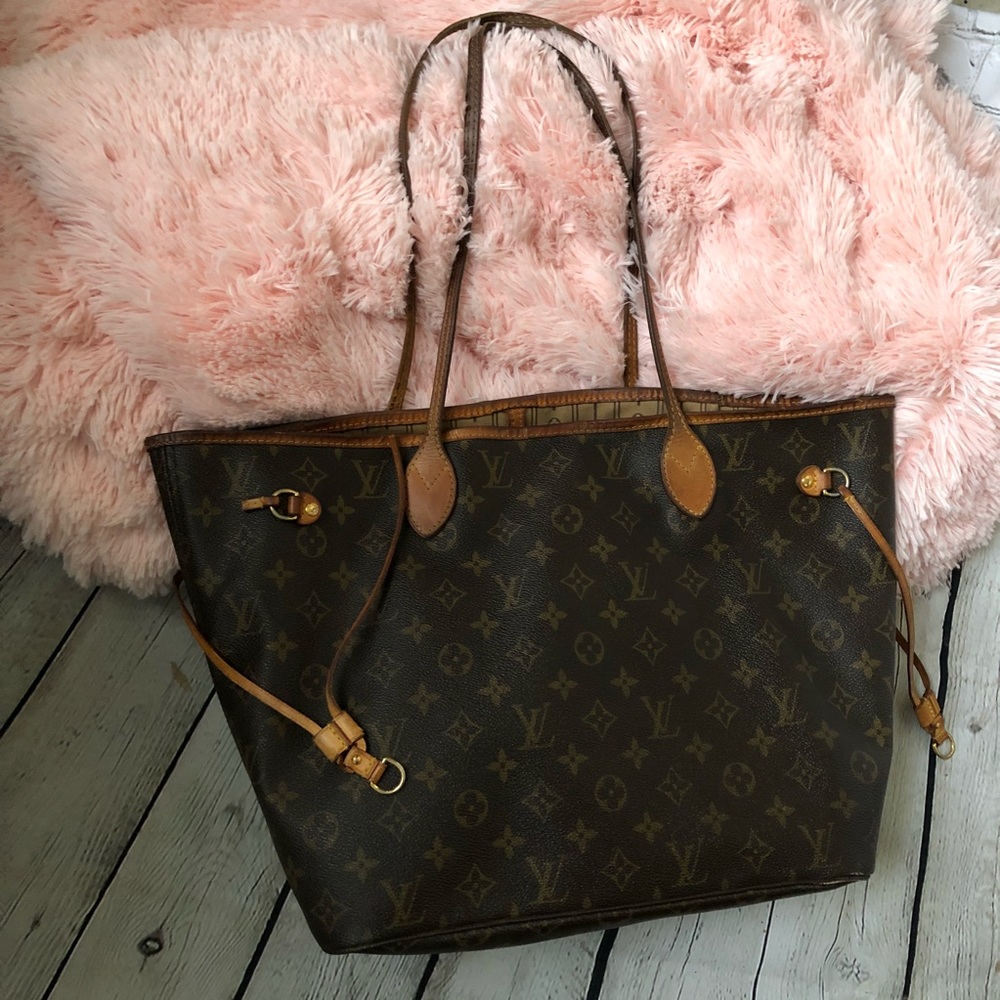Louis Vuitton Monogram LV Neverfull MM